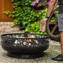 Cook King Boston Decorative Steel Fire Bowl -Lifetina Shop 111283 boston fire bowl insitu4 min