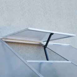 8'x4' Palram Canopia Hybrid Silver Lean To Wall Walk In Greenhouse (2.4x1.22m) -Lifetina Shop 704052 lean to grow house 8x4 silver hybrid roof vent1