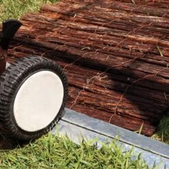 8' X 16' Palram Canopia Balance Silver Greenhouse (4.87m X 2.44m) -Lifetina Shop 704764 balance 8x16 silver greenhouse close up1 min 1