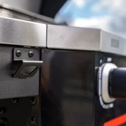 Norfolk Grills Atlas 400 Burner Gas BBQ Grill -Lifetina Shop atlas400 sbc feature7 min