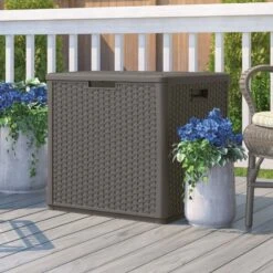 2'3 X 2'2 Suncast 227 Litre Rattan-effect Plastic Storage Cube (0.68m X 0.70m)