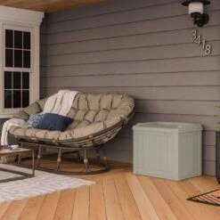 1'10 X 1'5 Suncast 83L Plastic Garden Storage Seat - Light Taupe (0.56m X 0.43m) -Lifetina Shop ss601 suncast 83l plastic garden storage seat taupe insitu2 min 1